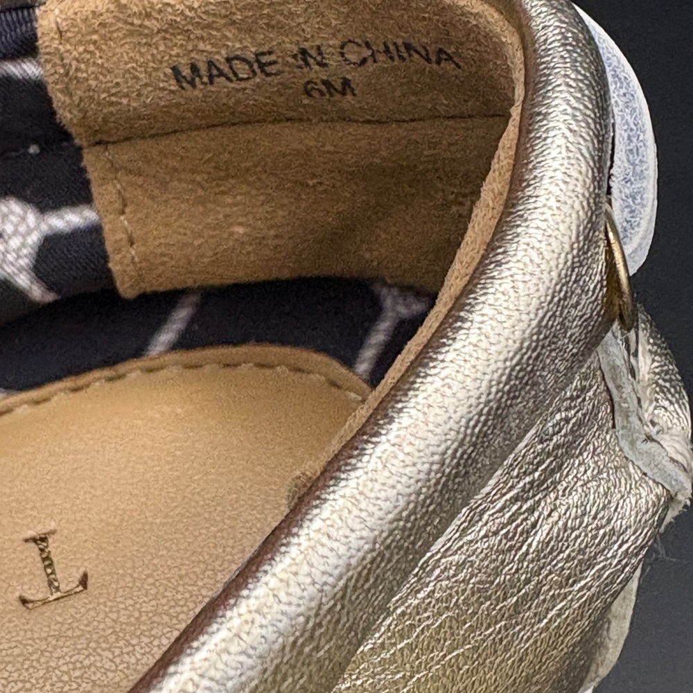 **CLOSET CLOSEOUT**Talbots NIB Light Gold Leather deck shoes with laces size 6 - Picture 6 of 9